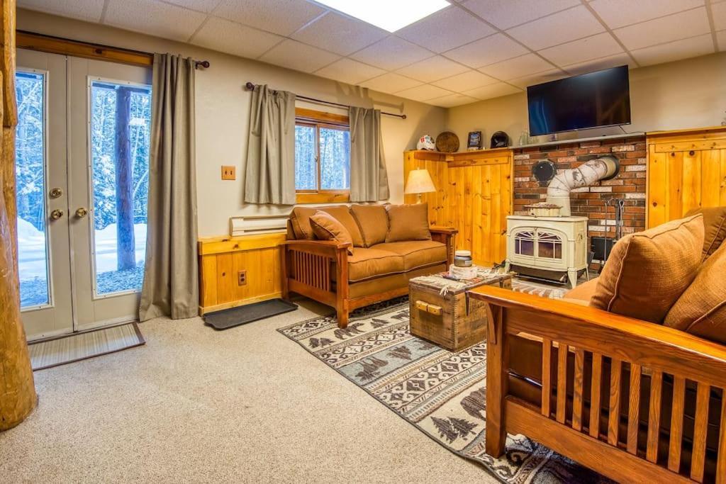 Family-Focused & Pet-Friendly Log Cabin With 4Br 2Ba Sleeps 10 Бетлегем Екстер'єр фото