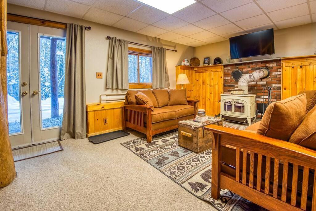 Family-Focused & Pet-Friendly Log Cabin With 4Br 2Ba Sleeps 10 Бетлегем Екстер'єр фото