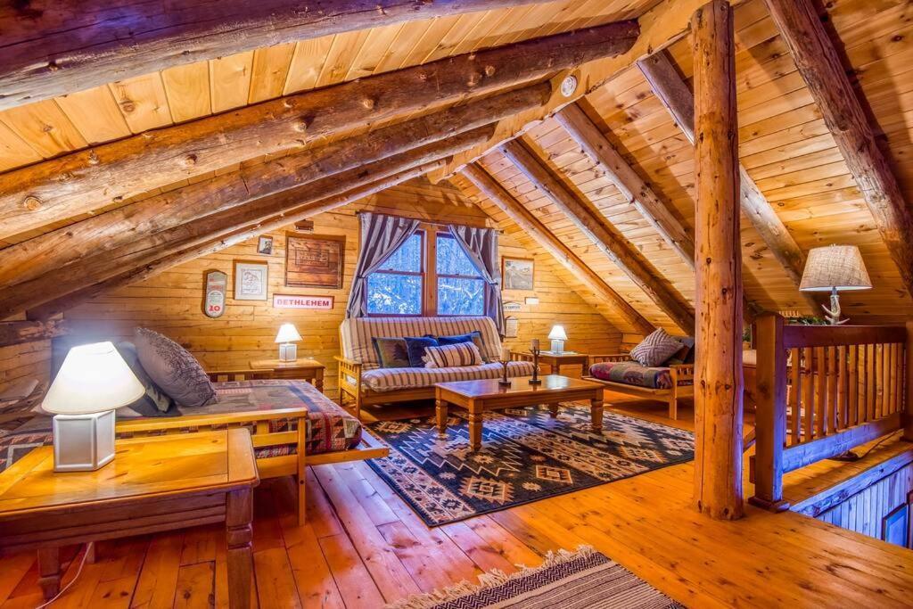 Family-Focused & Pet-Friendly Log Cabin With 4Br 2Ba Sleeps 10 Бетлегем Екстер'єр фото